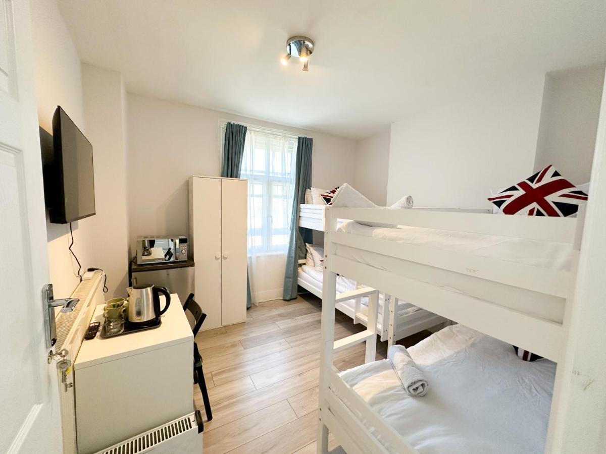 Pink Door Guesthouse Лондон Экстерьер фото